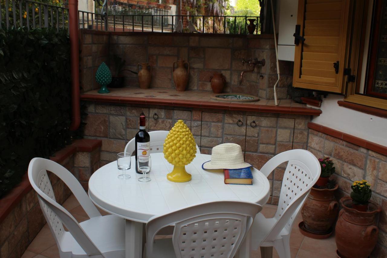 La Nina Apartment Taormina Luaran gambar