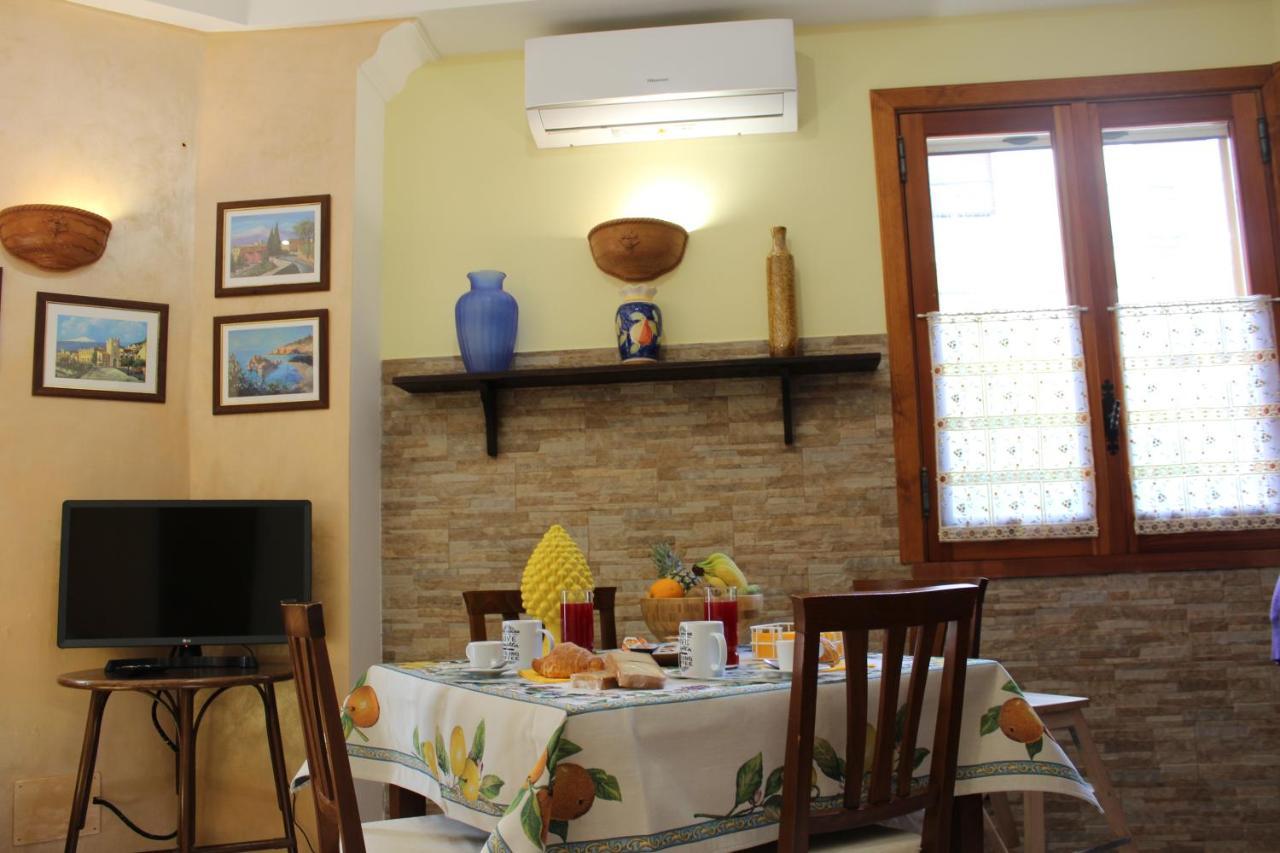 La Nina Apartment Taormina Luaran gambar